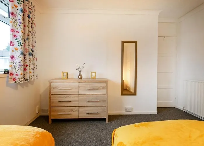 3Br - 5 Guests - Parking - Netflix - Nottingham